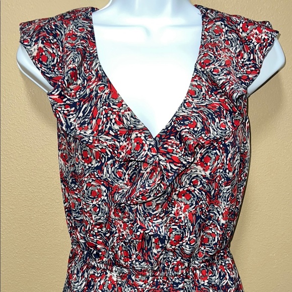 BCBGeneration Women's Ruffled Smocked Red & Blue Sleeveless V Neck Mini Dress M - Picture 3 of 10